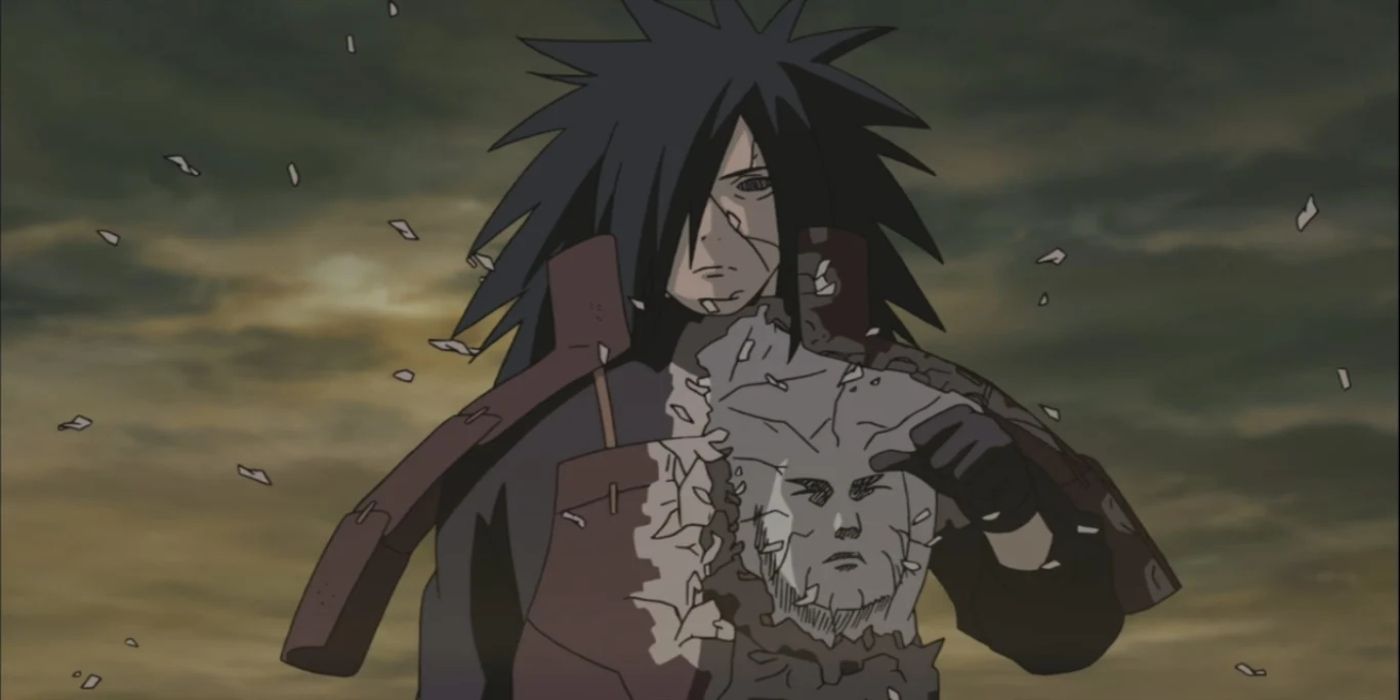 Madara Uchiha implanting Hashirama’s cells to awaken Rinnegan